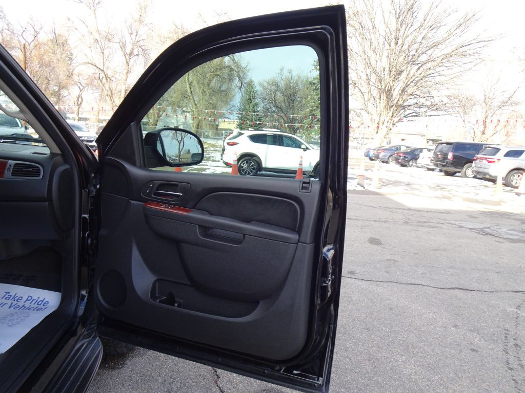 2011 Chevrolet Tahoe Image 36