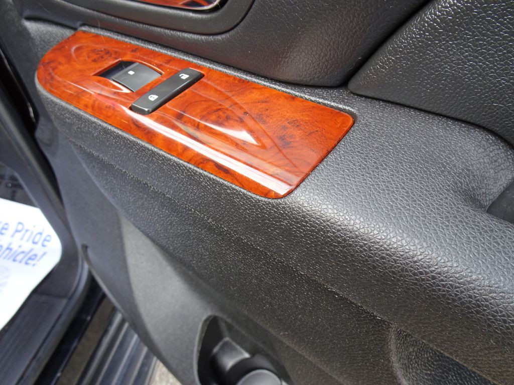 2011 Chevrolet Tahoe Image 37