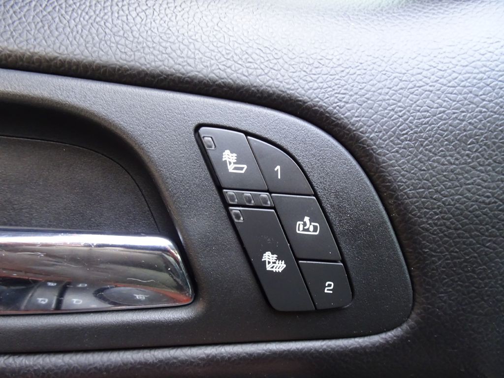 2011 Chevrolet Tahoe Image 41