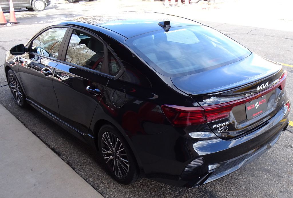 2023 Kia Forte Image 14