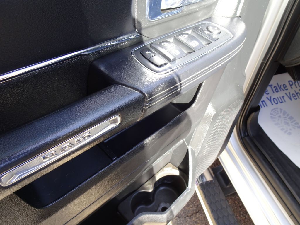 2014 RAM 1500 Image 19