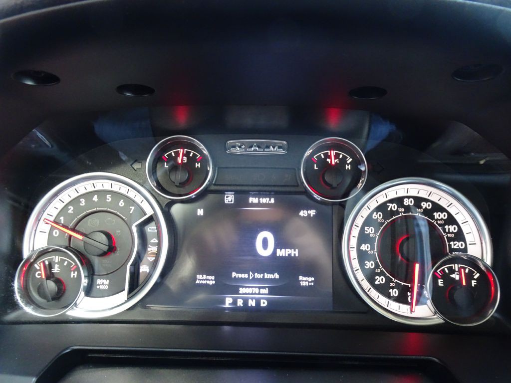 2014 RAM 1500 Image 22