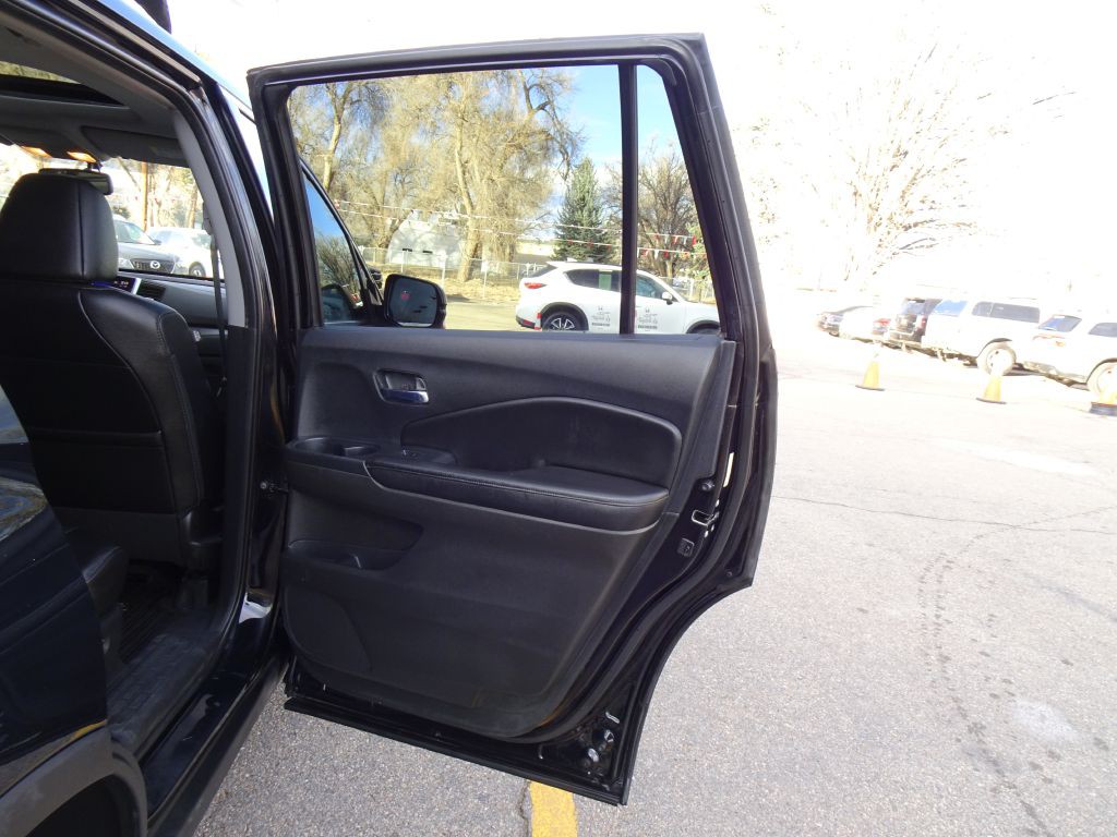 2016 Honda Pilot Image 36