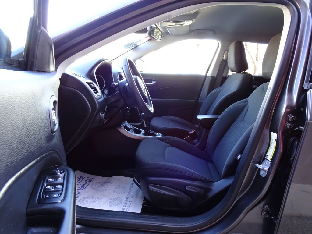 2019 Jeep Compass Image 20