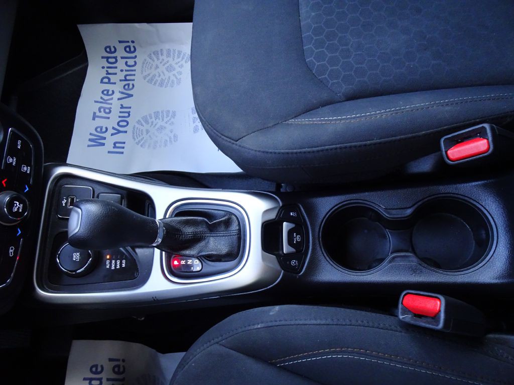 2019 Jeep Compass Image 25