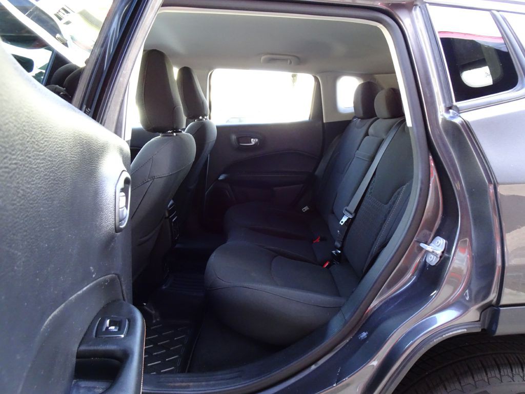 2019 Jeep Compass Image 29