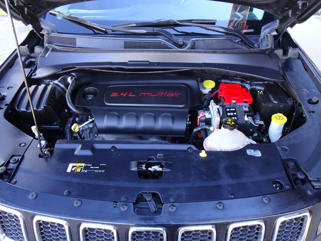 2019 Jeep Compass Image 40