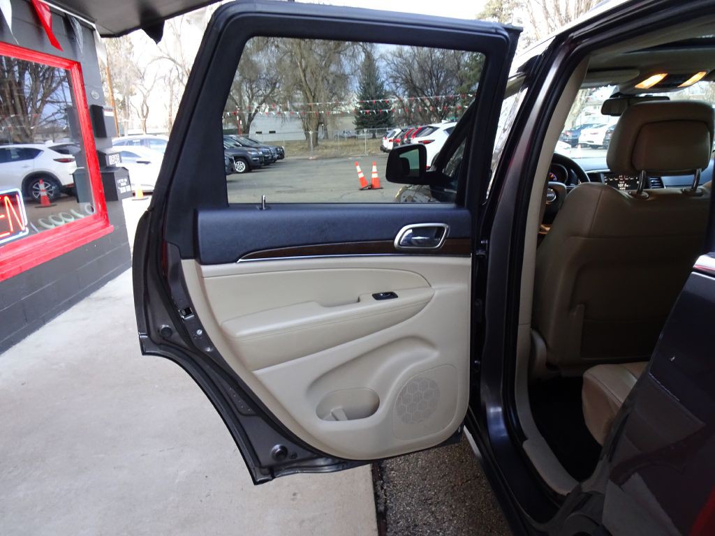 2015 Jeep Grand Cherokee Image 28