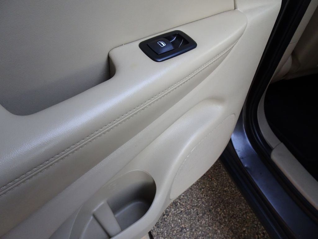 2015 Jeep Grand Cherokee Image 29