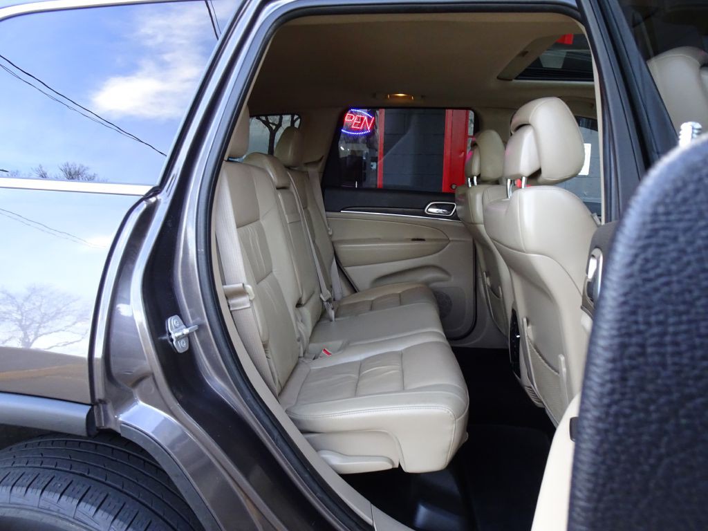 2015 Jeep Grand Cherokee Image 39