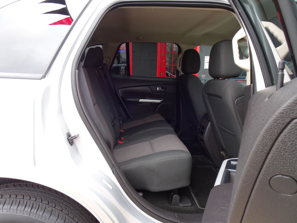 2013 Ford Edge Image 39