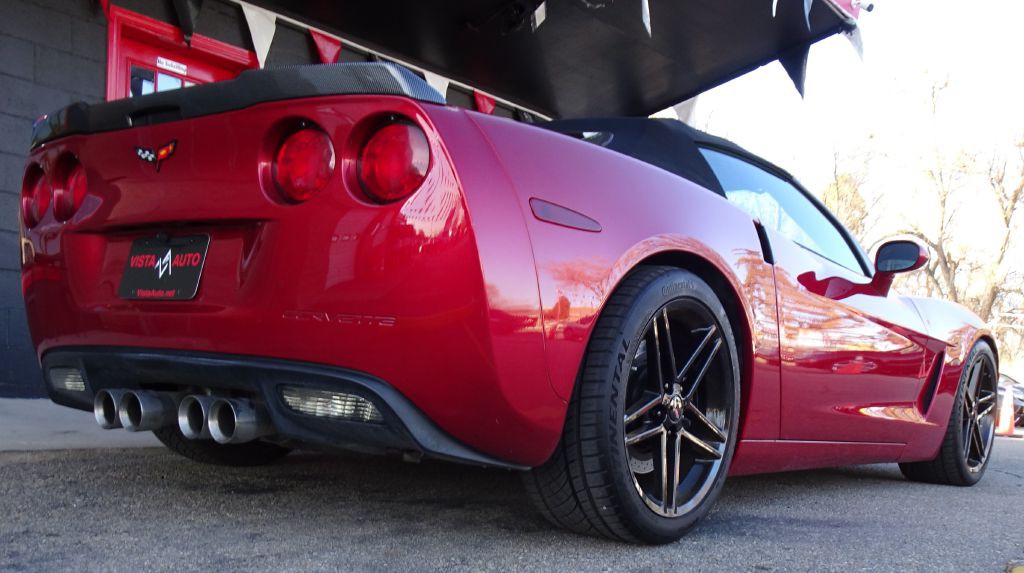 2005 Chevrolet Corvette Image 9