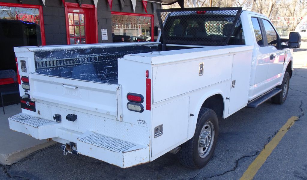 2017 Ford F-350 Image 10