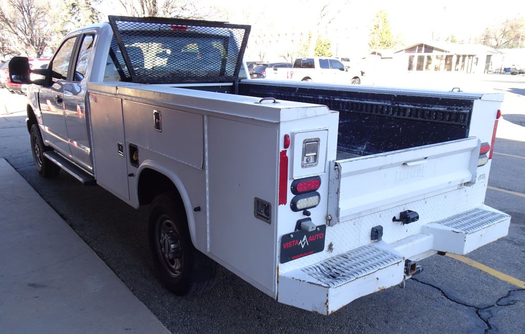 2017 Ford F-350 Image 14