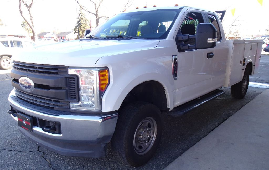 2017 Ford F-350 Image 15