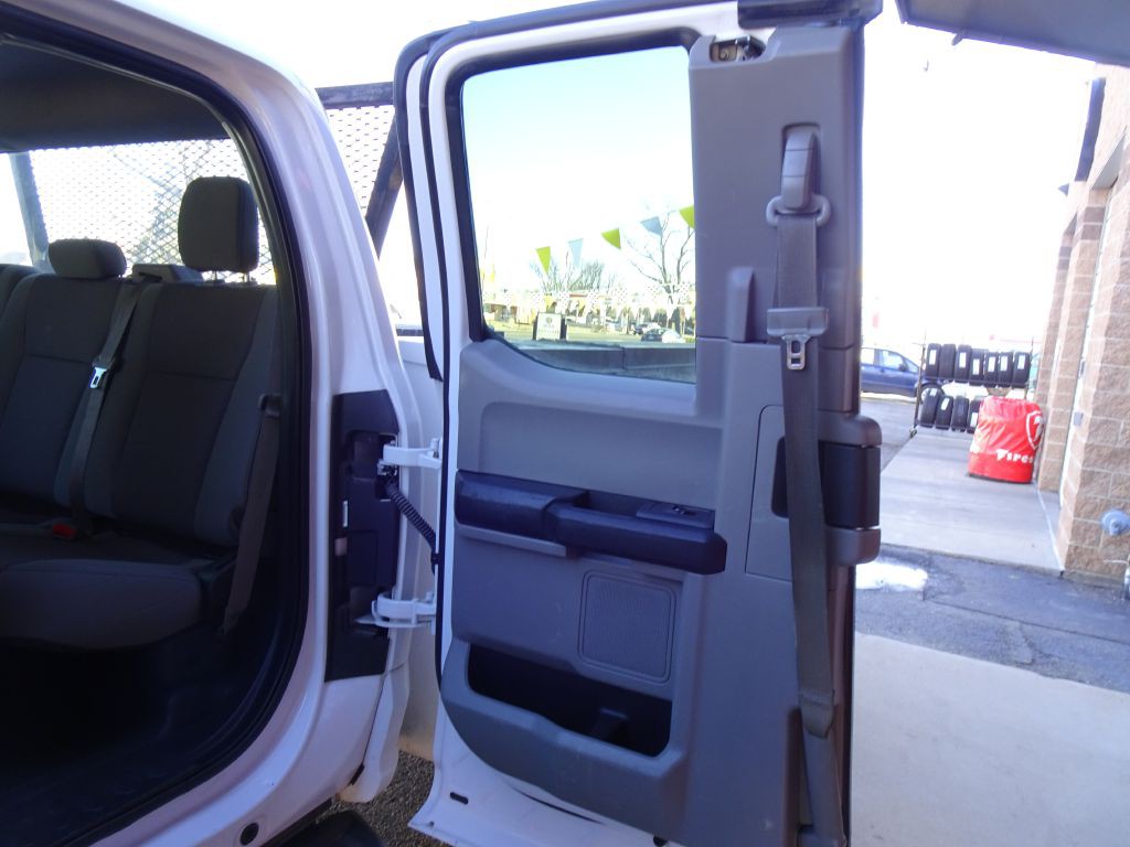 2017 Ford F-350 Image 22