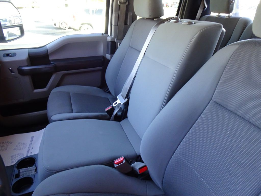 2017 Ford F-350 Image 29