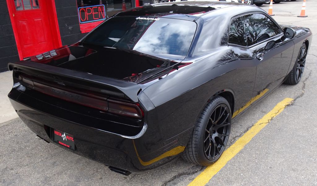 2012 Dodge Challenger Image 10