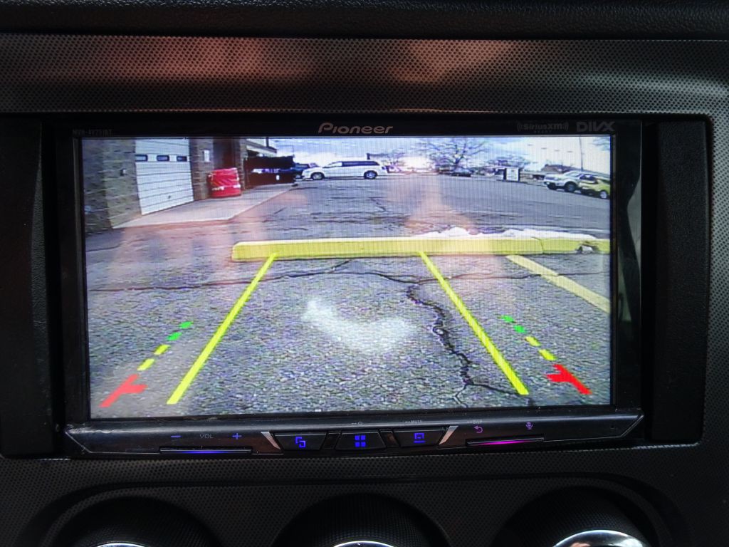 2012 Dodge Challenger Image 24