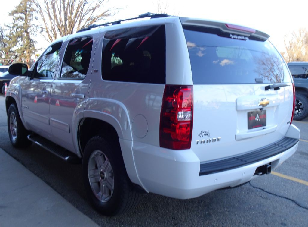 2009 Chevrolet Tahoe Image 12