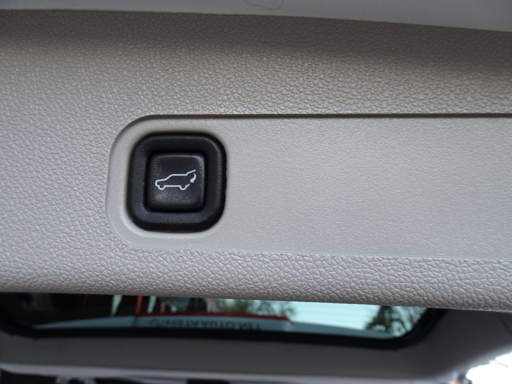 2009 Chevrolet Tahoe Image 35