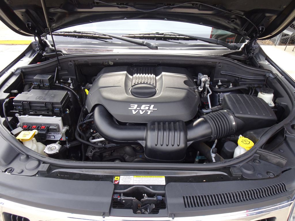 2012 Jeep Grand Cherokee Image 42