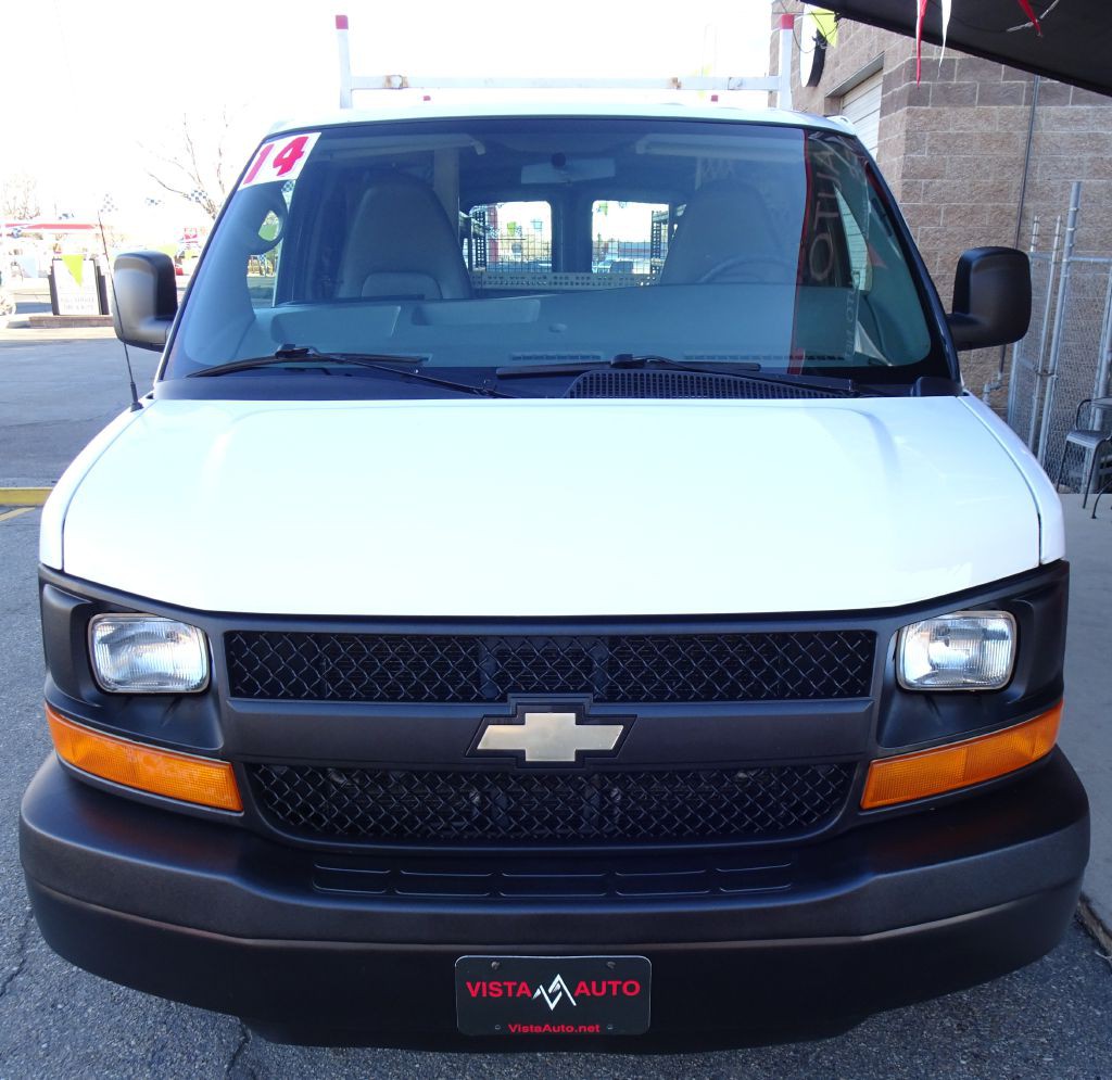 2014 Chevrolet Express Image 4