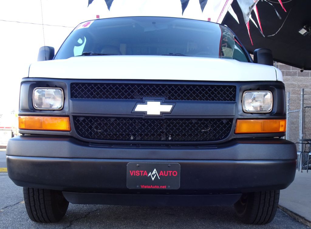 2014 Chevrolet Express Image 5