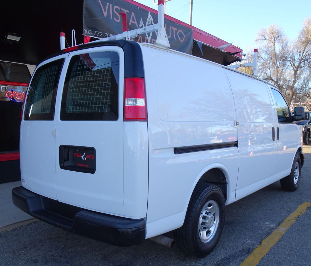 2014 Chevrolet Express Image 8