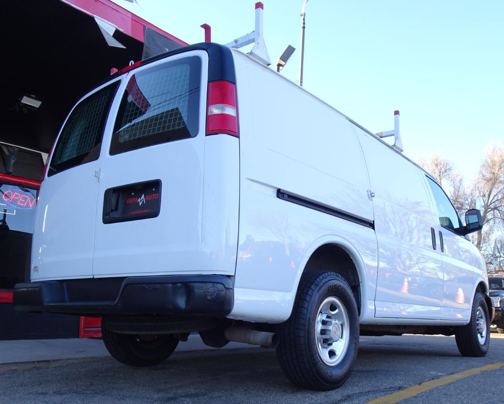 2014 Chevrolet Express Image 9