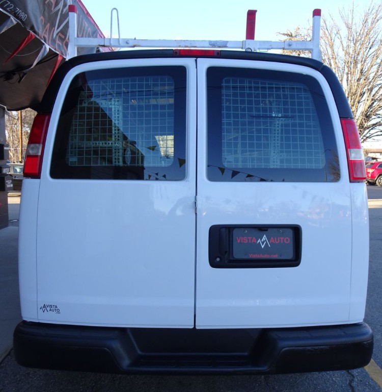 2014 Chevrolet Express Image 11