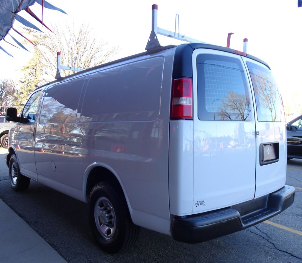 2014 Chevrolet Express Image 12