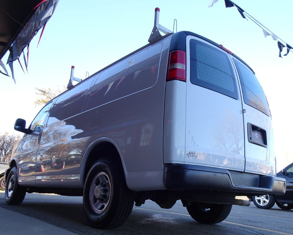 2014 Chevrolet Express Image 13