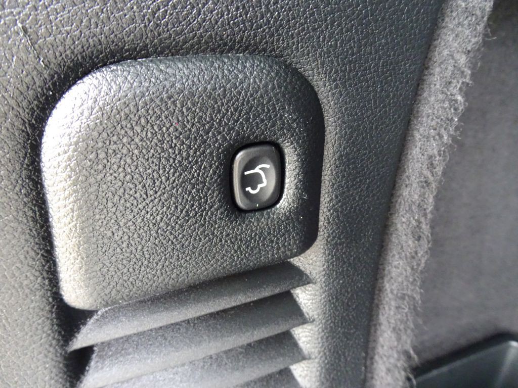 2018 Dodge Durango Image 42