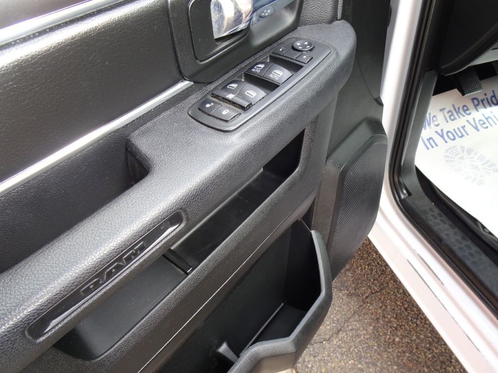 2021 RAM 1500 Image 19