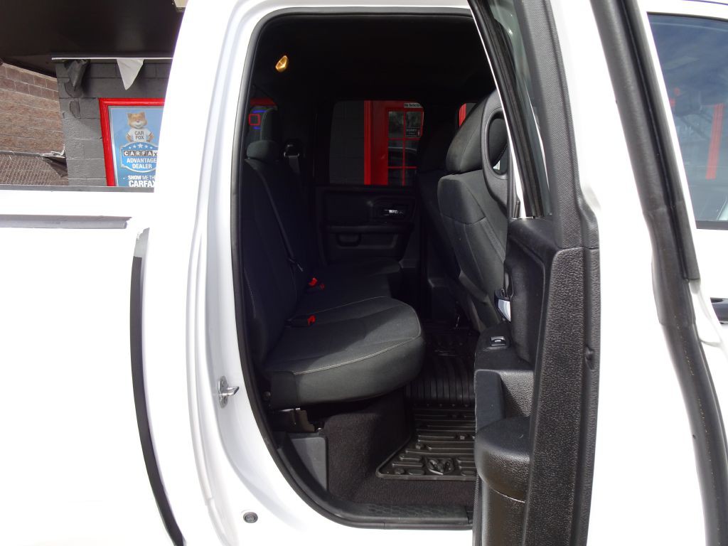 2021 RAM 1500 Image 35