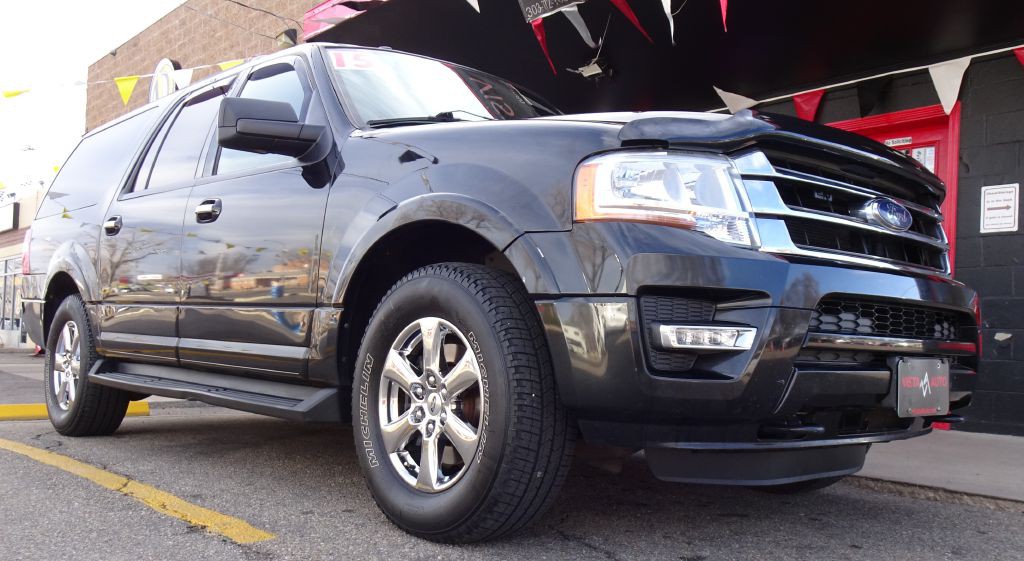 2015 Ford Expedition Image 2