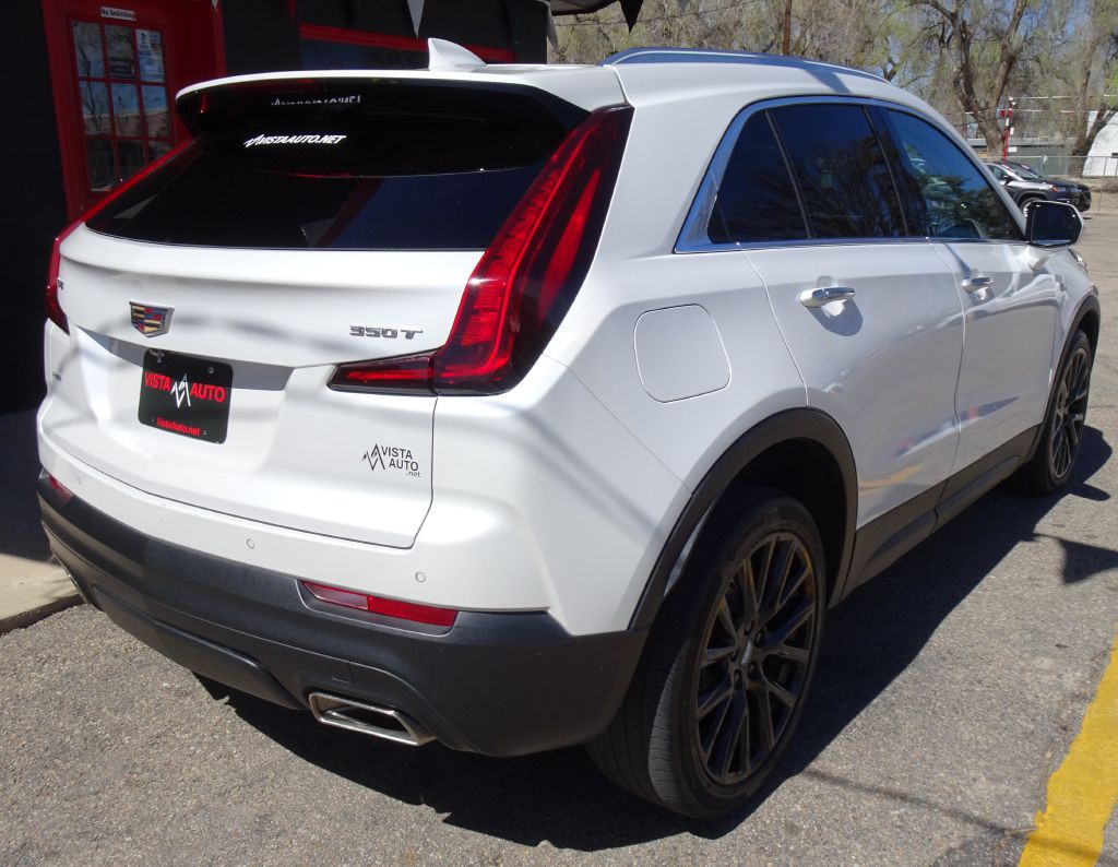 2023 Cadillac XT4 Image 8