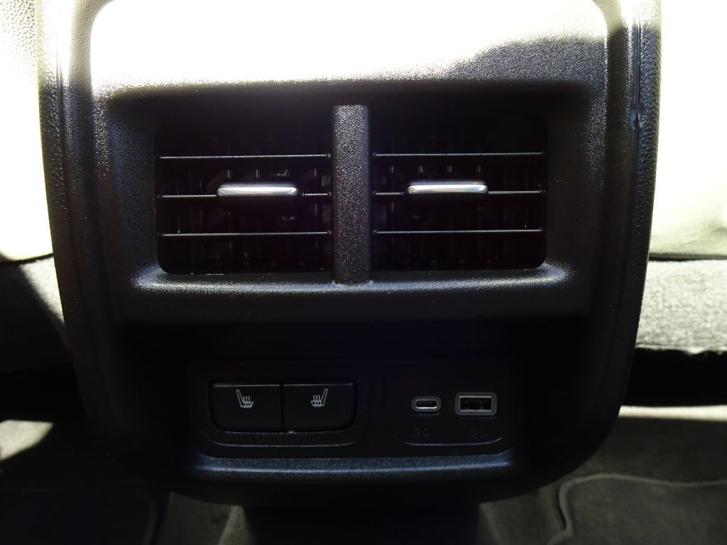 2023 Cadillac XT4 Image 35