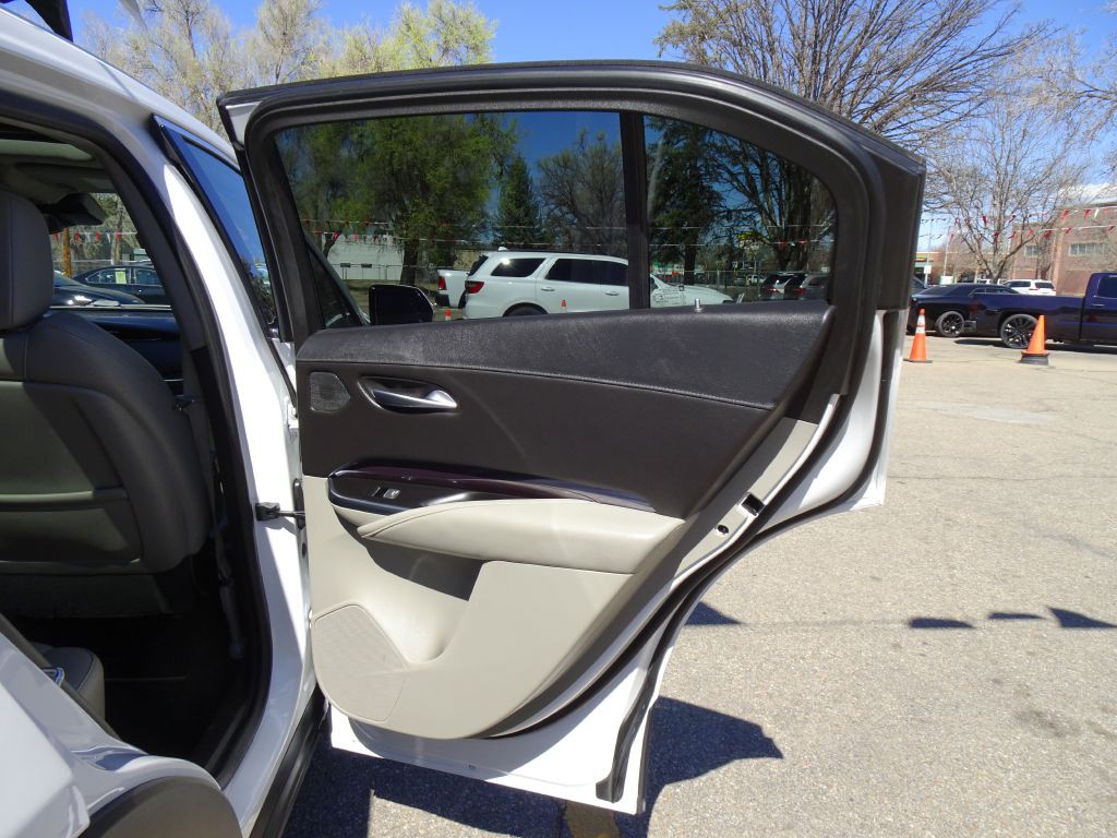 2023 Cadillac XT4 Image 39