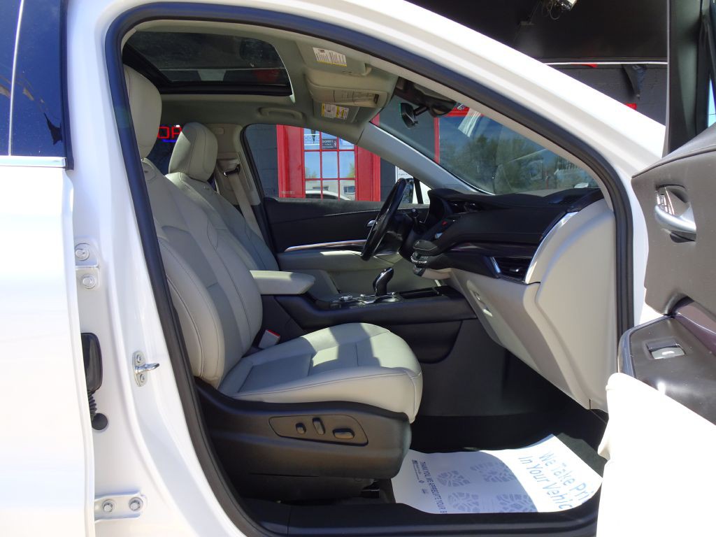 2023 Cadillac XT4 Image 44