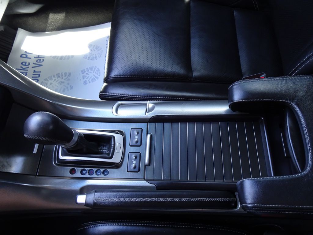 2011 Acura TL Image 25