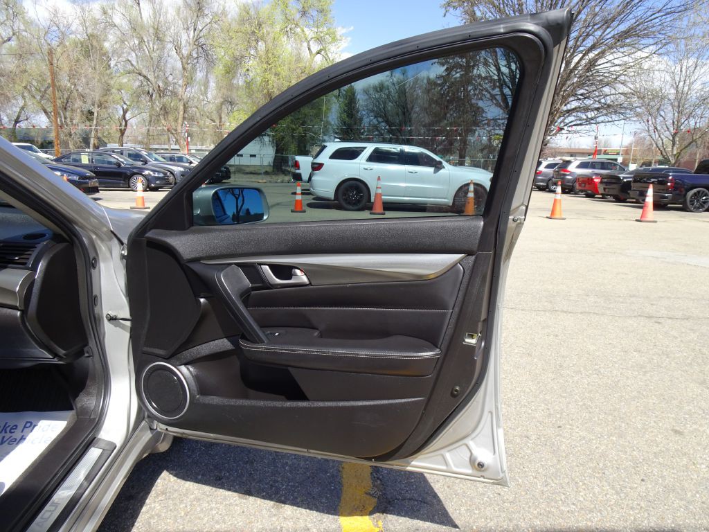 2011 Acura TL Image 37