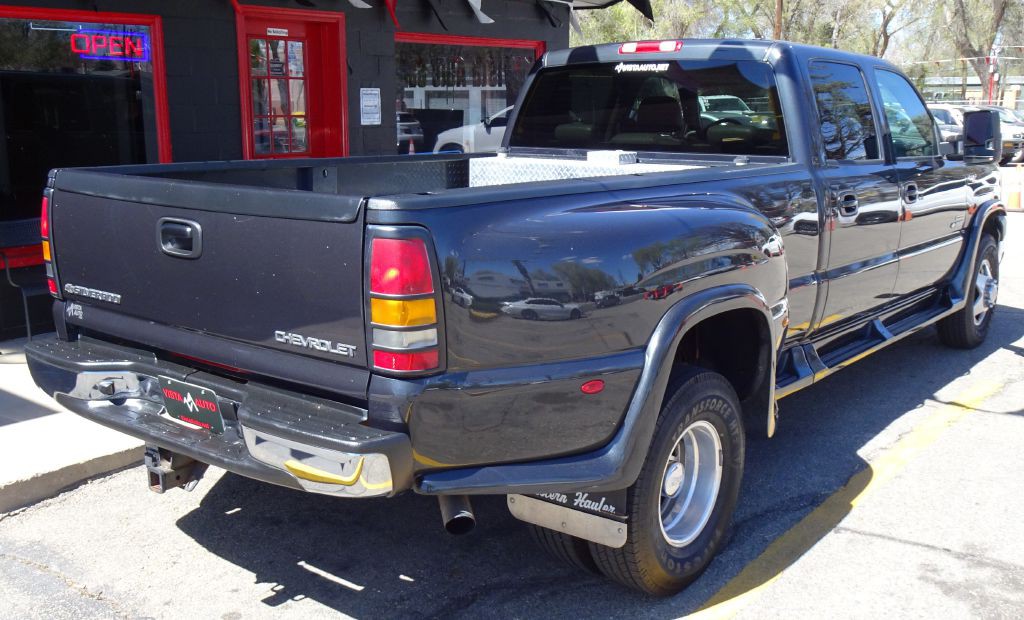 2004 Chevrolet Silverado 1500 Image 29