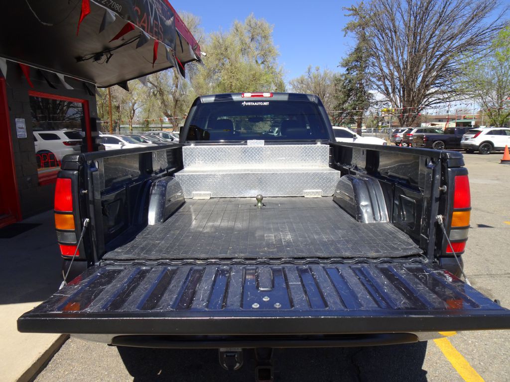2004 Chevrolet Silverado 1500 Image 34