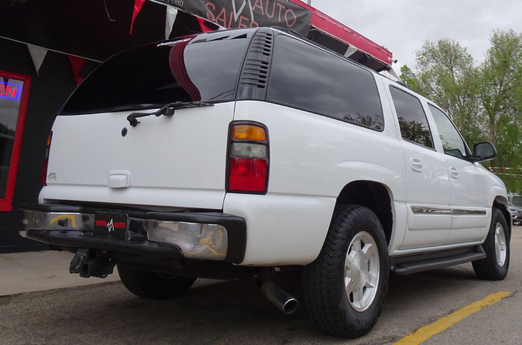 2005 GMC Yukon Image 9
