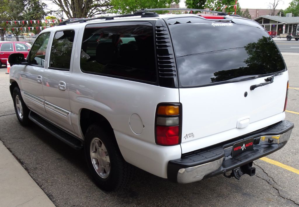 2005 GMC Yukon Image 14