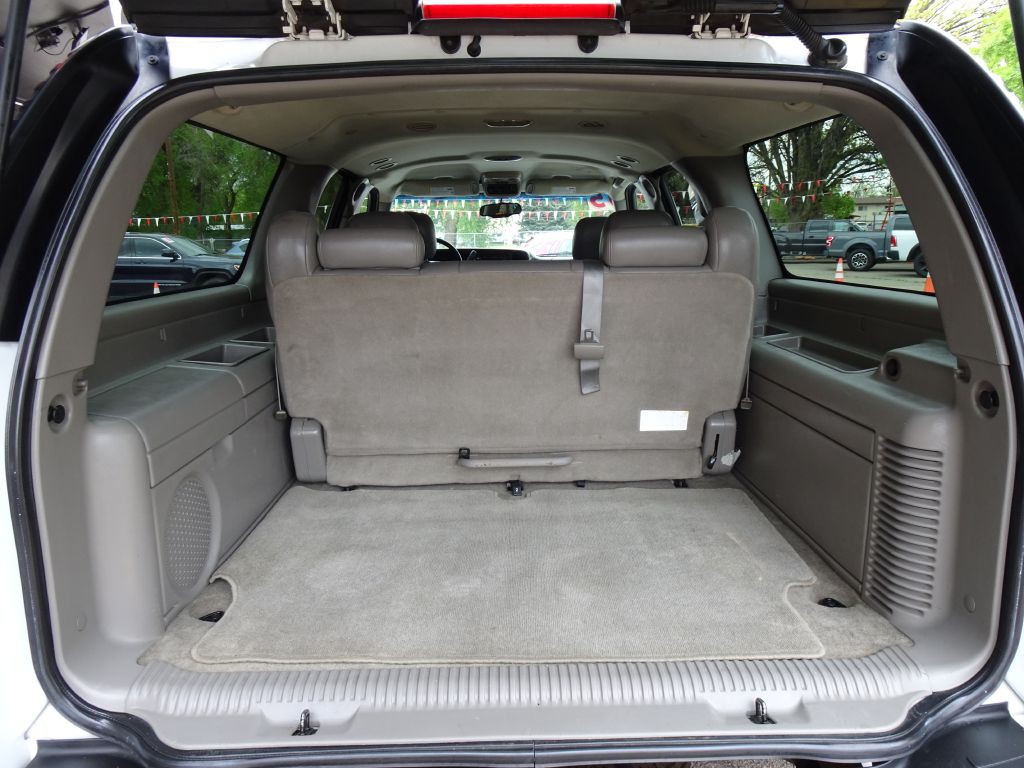 2005 GMC Yukon Image 31