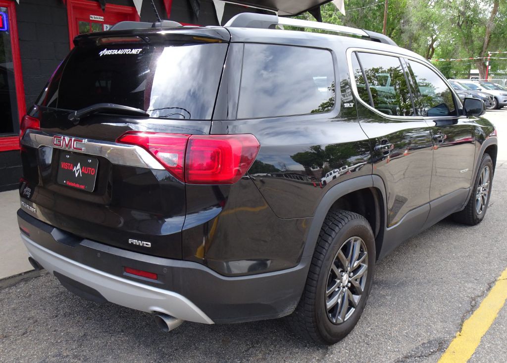 2017 GMC Acadia Image 8