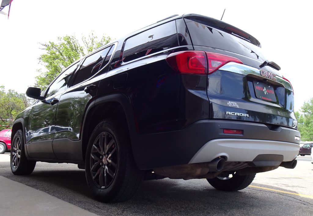 2017 GMC Acadia Image 13